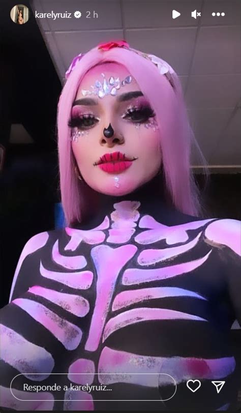 kareli ruis sin ropa|Karely Ruiz se disfraza de Catrina, sin ropa y con body paint。